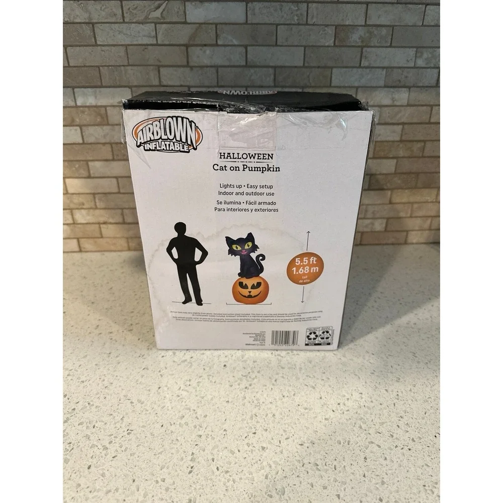 Gemmy inflatable cat